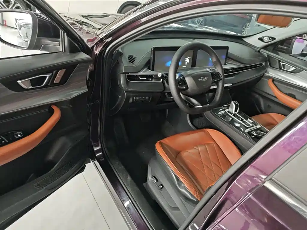 Chery Tiggo 8 PLUS 2021 — фото 16