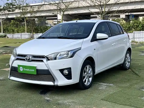 Toyota Yaris L 2014