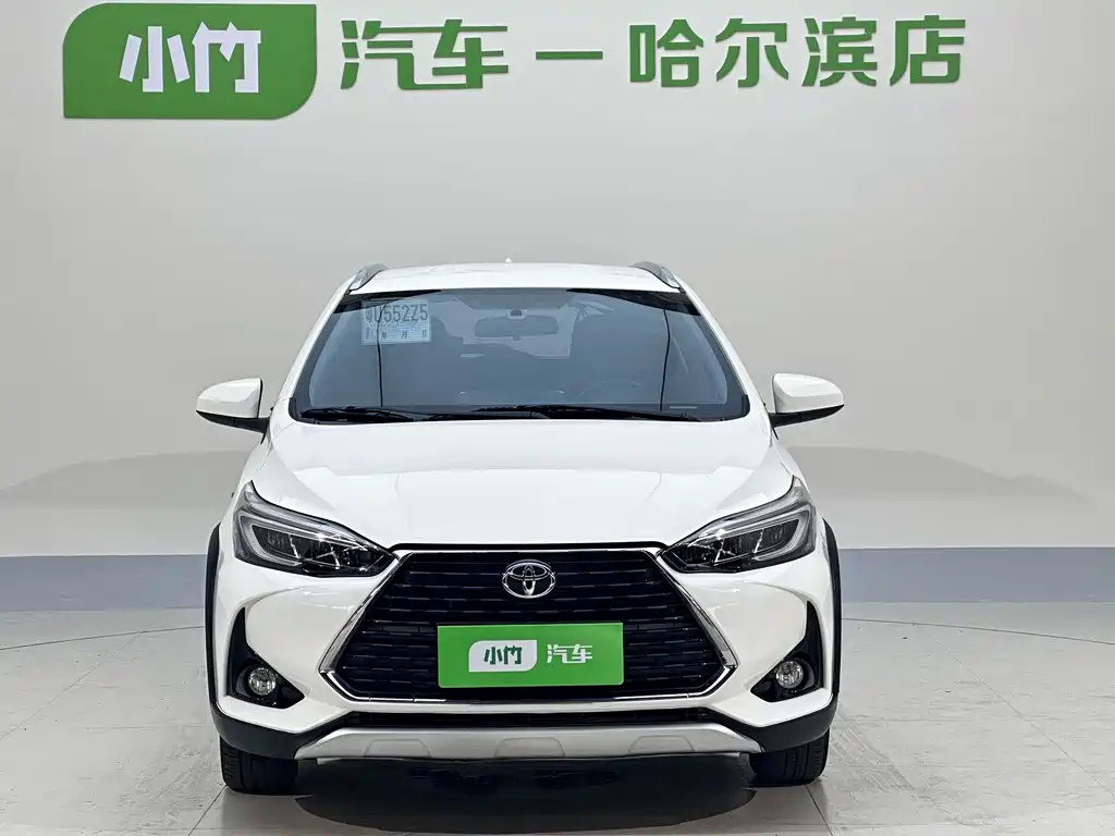Toyota Yaris L 2022