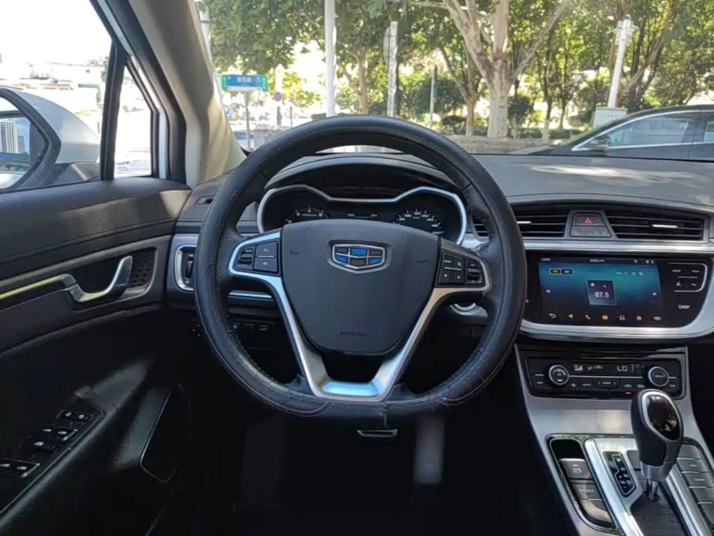 Geely Emgrand GS 2019 — фото 11