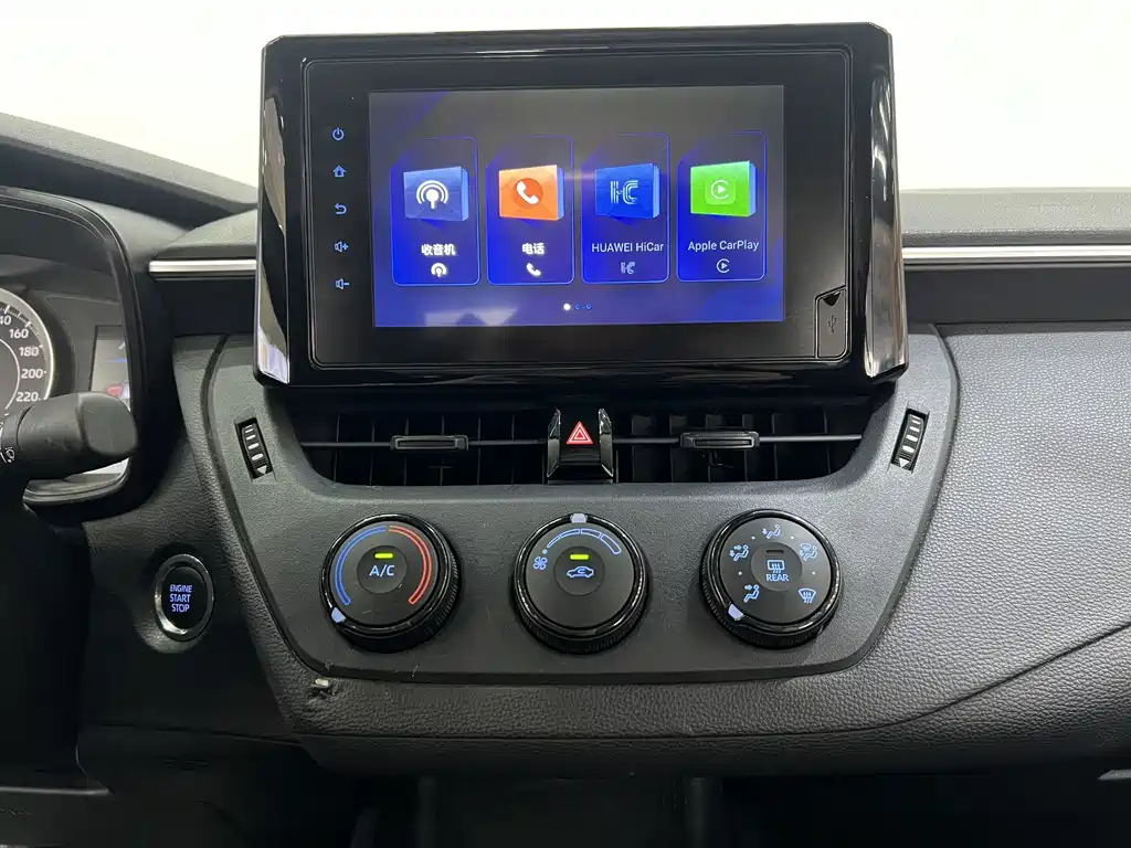 Toyota Corolla 2023 — фото 13