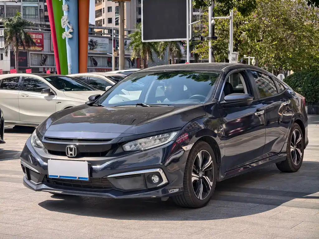 Honda Civic 2019 — фото 3
