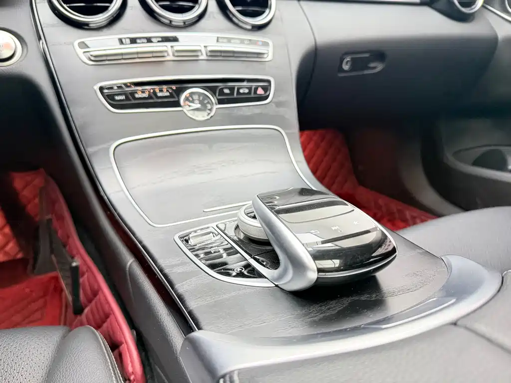 Mercedes-Benz C-Class 2017