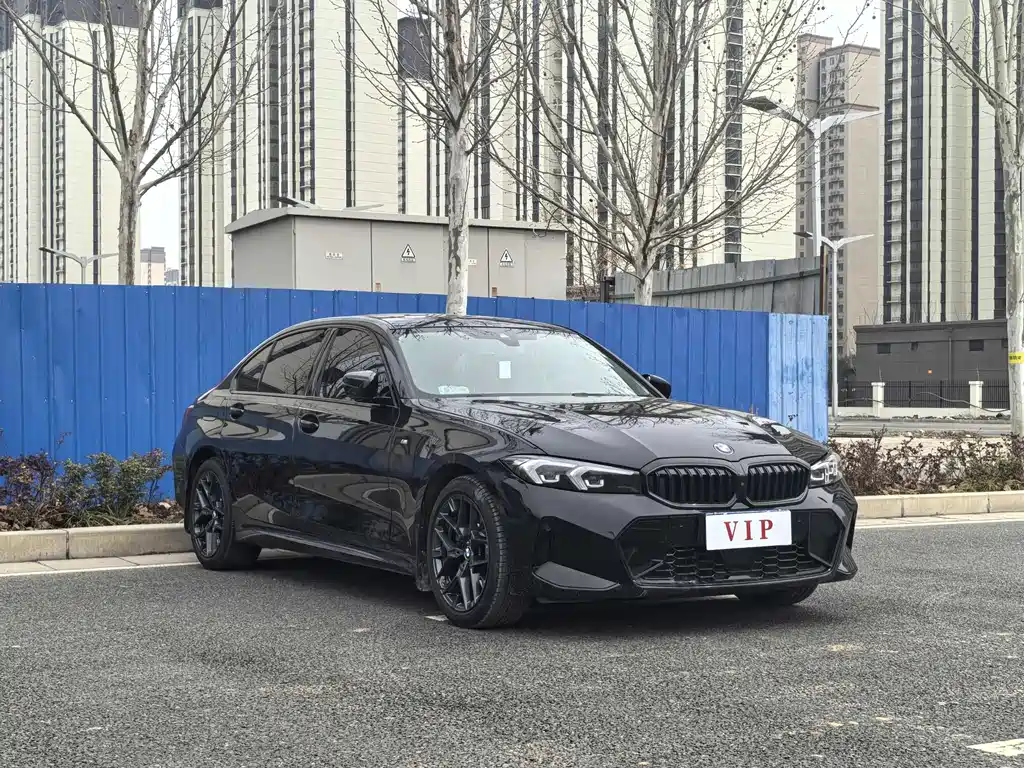 BMW 3 Series 2025