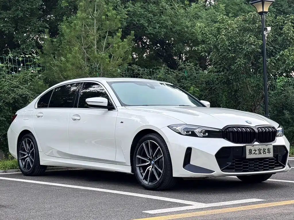 BMW 3 Series 2024