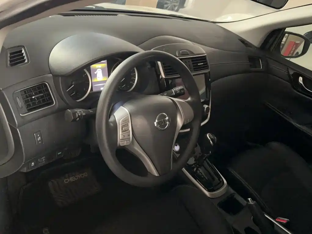 Nissan Tiida 2019 — фото 14