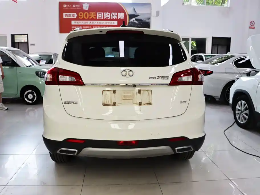 BAIC Shenbao X65 2015 — фото 8