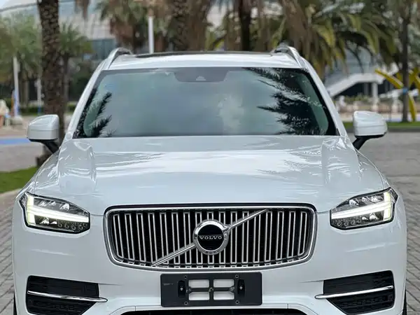 Volvo XC90 2018