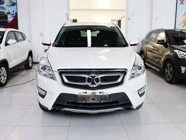 BAIC Shenbao X65 2015