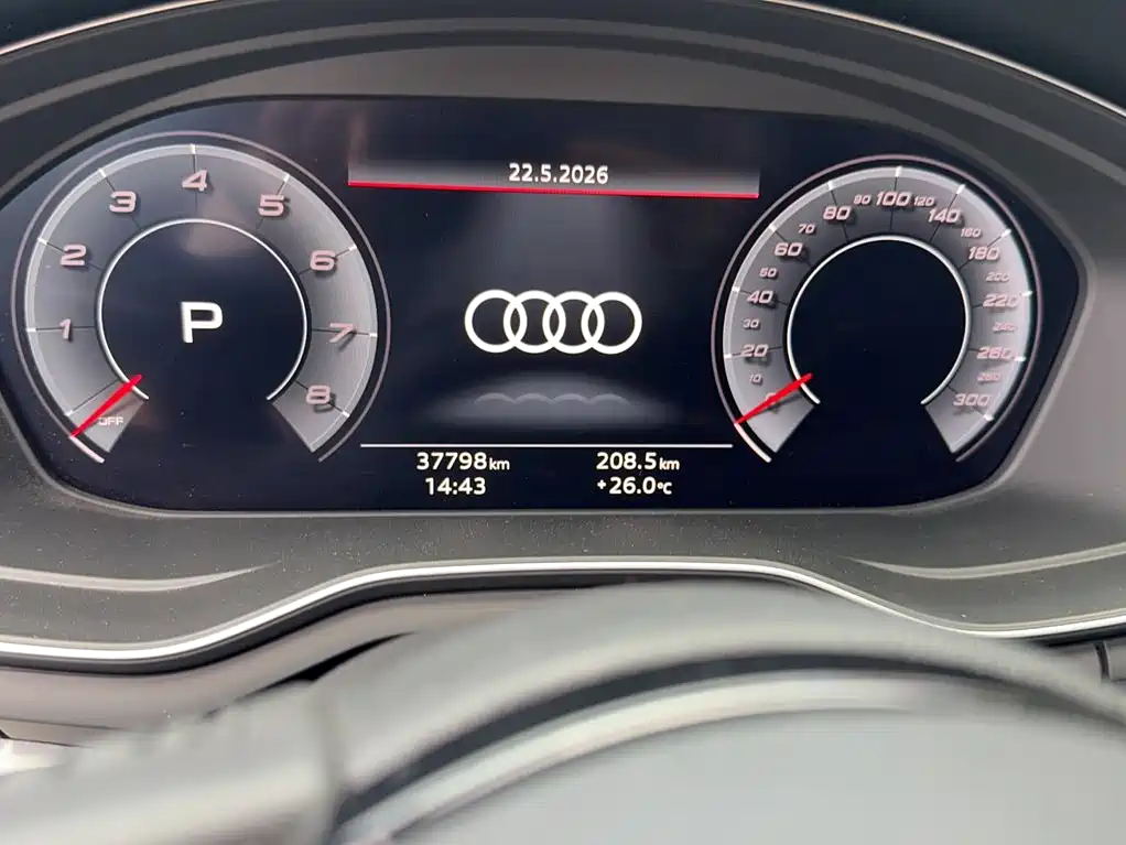 Audi A4L 2020