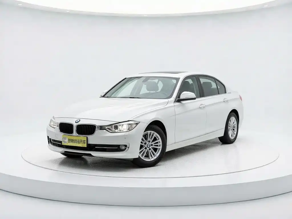 BMW 3 Series 2015 — фото 1