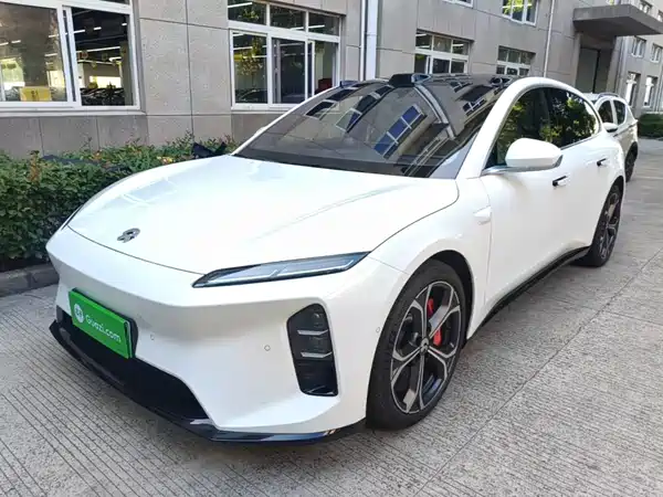 NIO ET5T 2025
