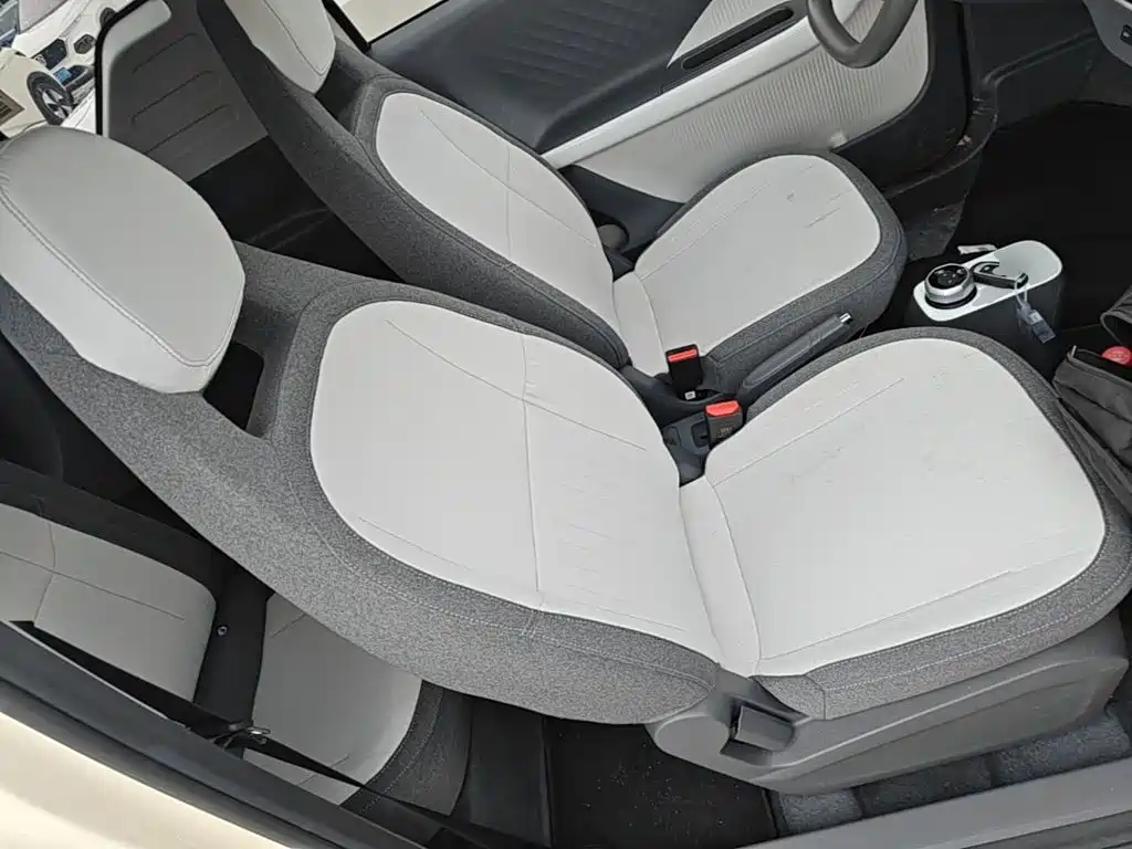 Geely Galaxy Panda 2025 — фото 25