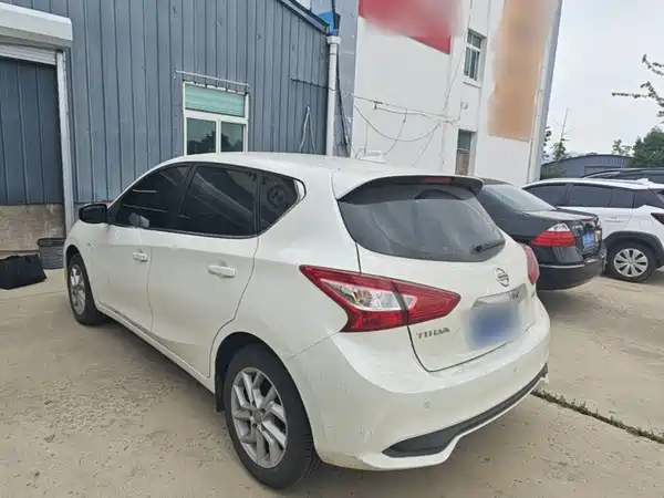Nissan Tiida 2022