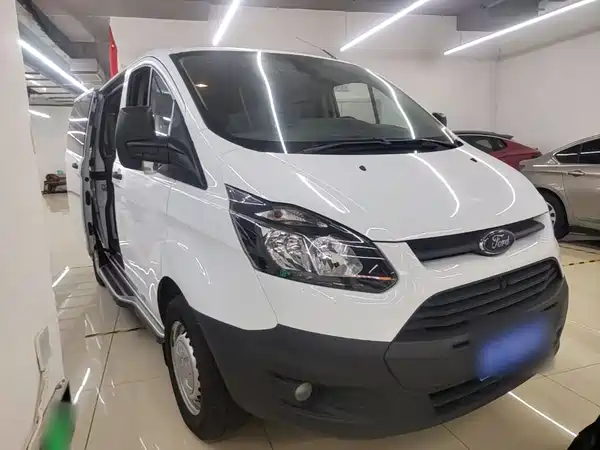 Ford Transit 2022