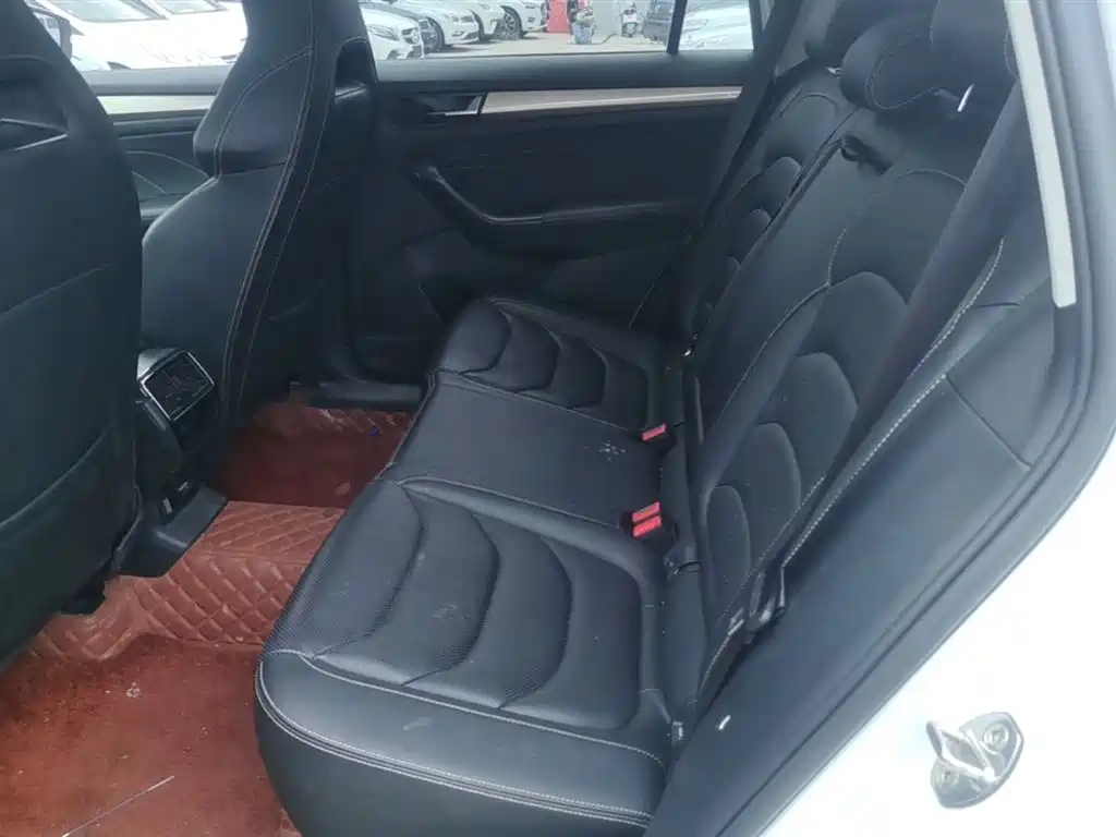 Skoda Kodiaq 2023 — фото 17