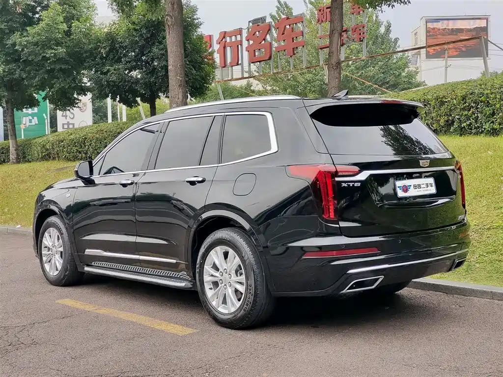 Cadillac XT6 2023 — фото 4