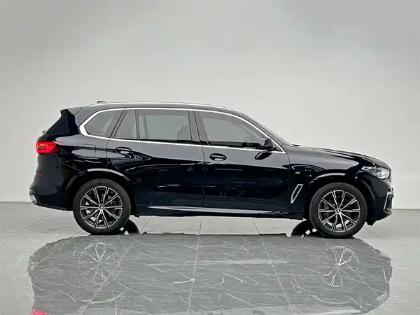 BMW X5 2024