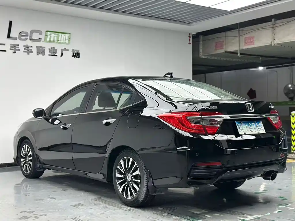 Honda Crider 2014 — фото 12