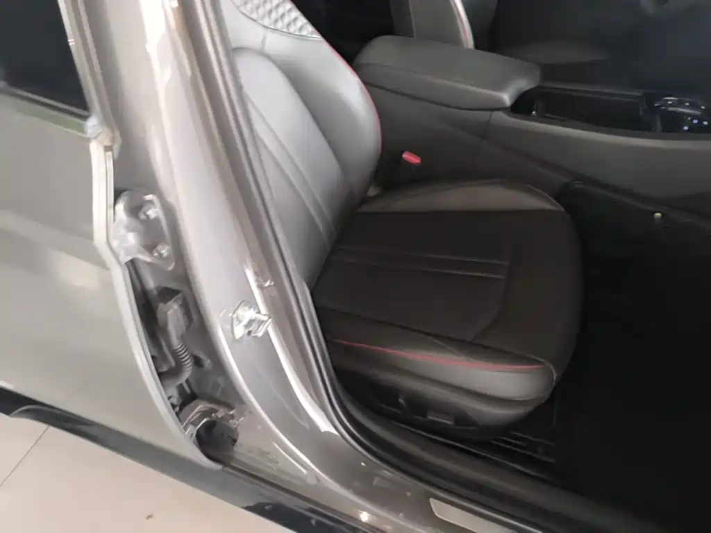 Hyundai Sonata 2020 — фото 25