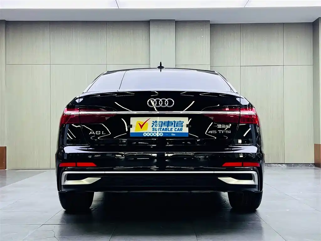 Audi A6L 2023