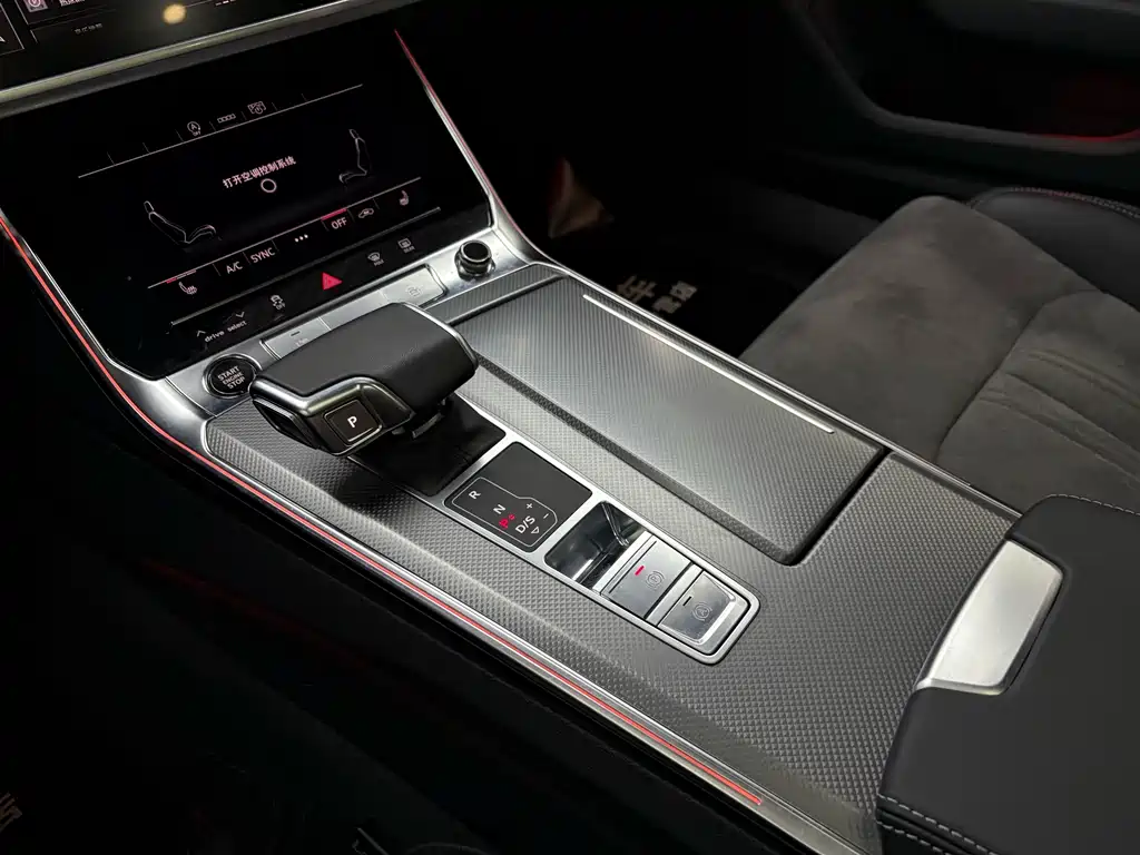 Audi A6L 2024 — фото 13