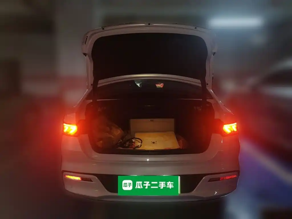 BYD Qin PLUS 2024 — фото 16