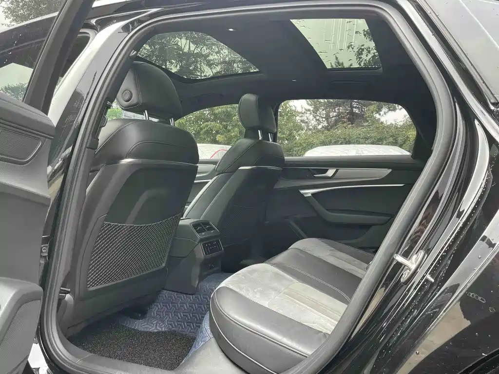 Audi A6L 2020