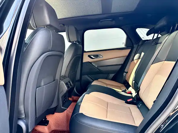Land Rover Range Rover Velar 2024