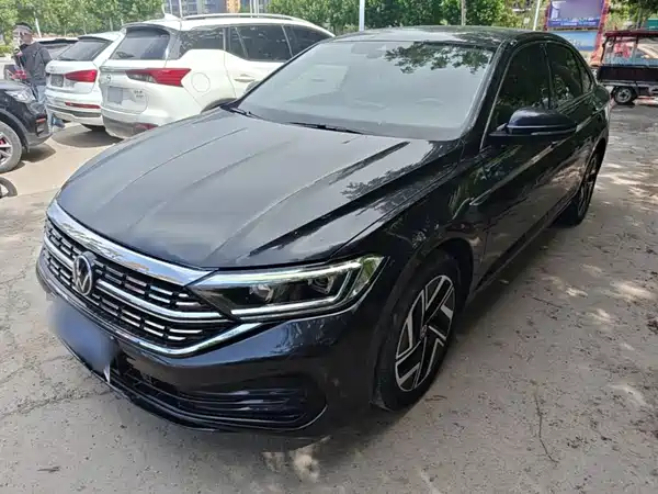 Volkswagen Sagitar 2024