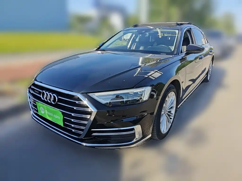 Audi A8 2021 — фото 2