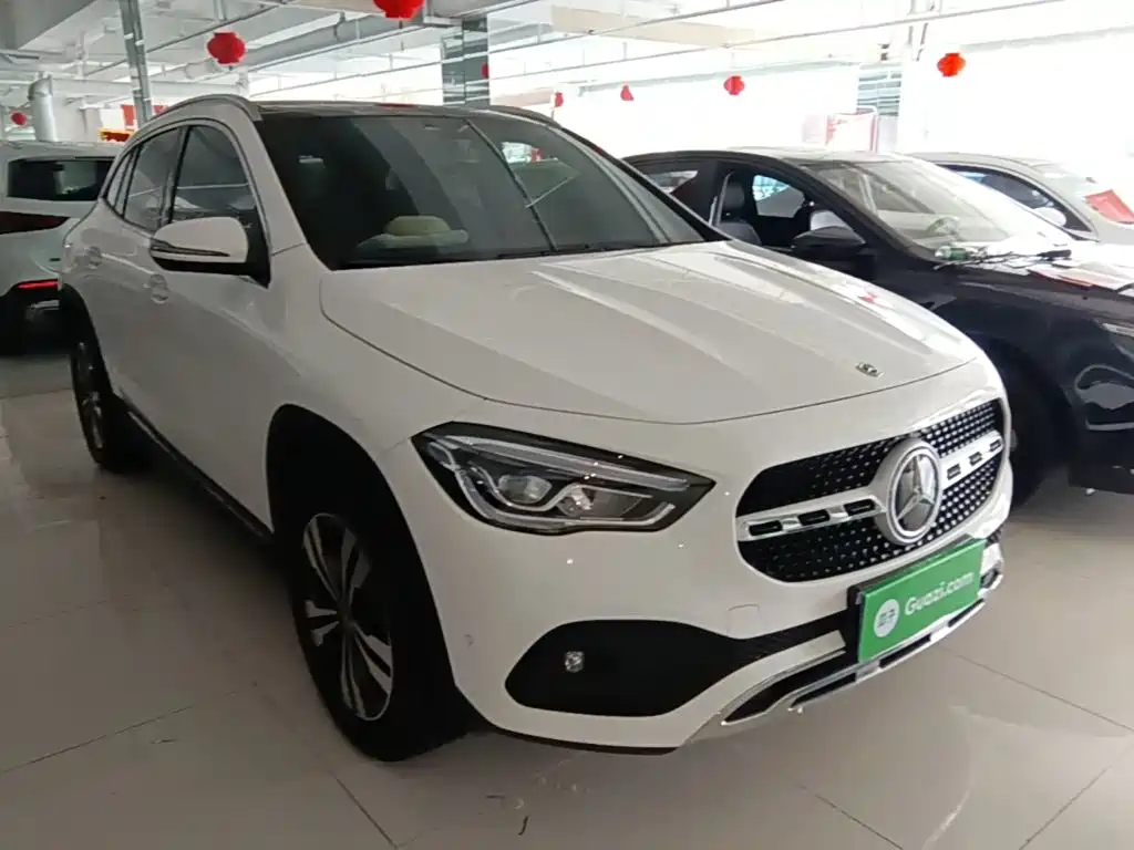 Mercedes-Benz GLA 2020