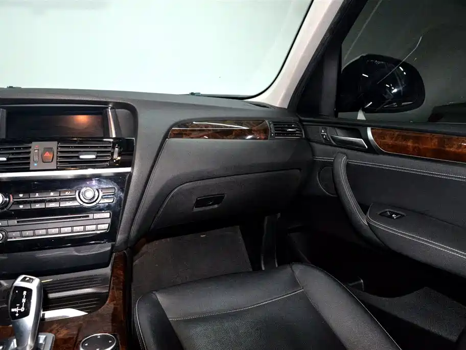 BMW X3 2016 — фото 13