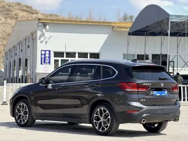 BMW X1 2021