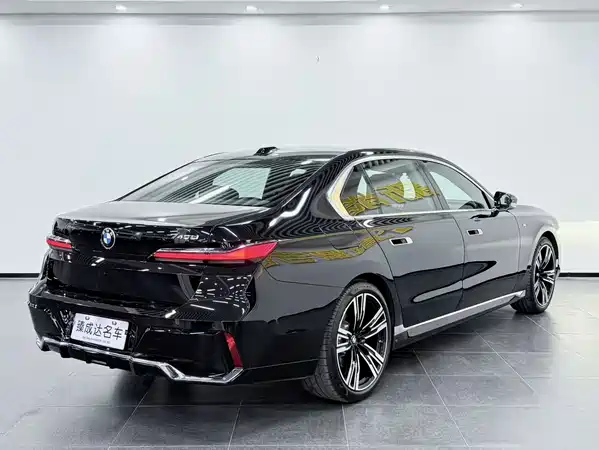 BMW 7 Series 2023