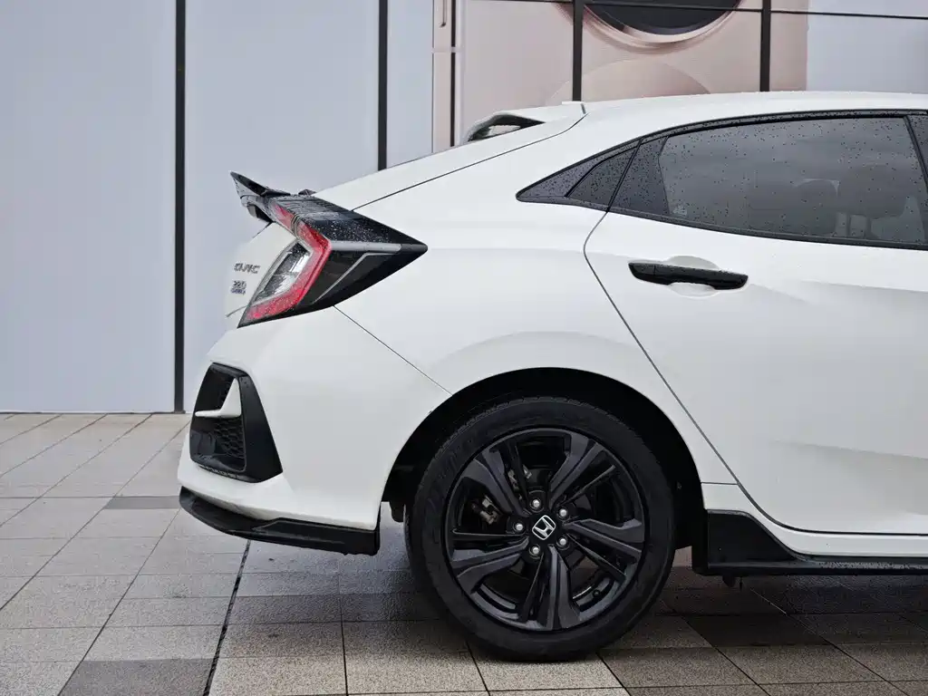 Honda Civic 2022 — фото 16