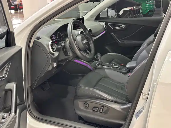 Audi Q2L 2022