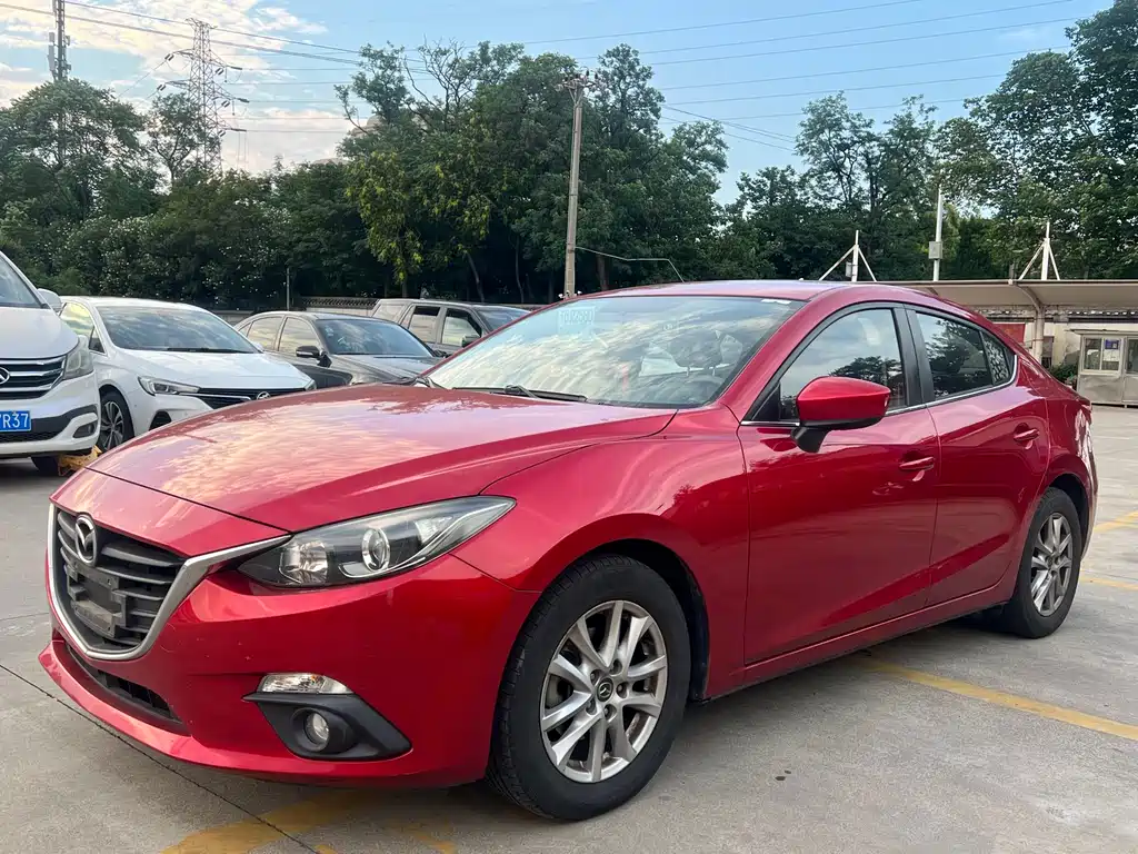 Mazda 3 Axela 2016