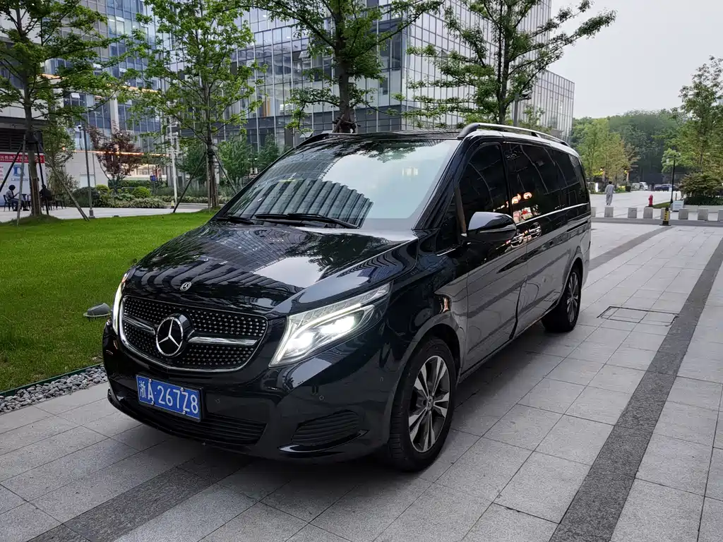 Mercedes-Benz V-Class 2019