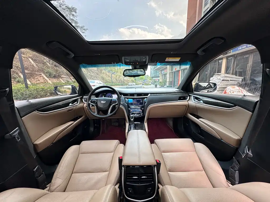 Cadillac XTS 2018 — фото 13