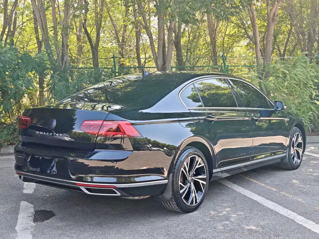 Volkswagen Magotan 2022