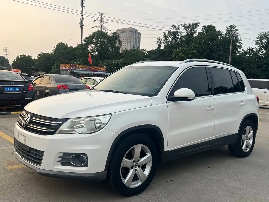 Volkswagen Tiguan 2012