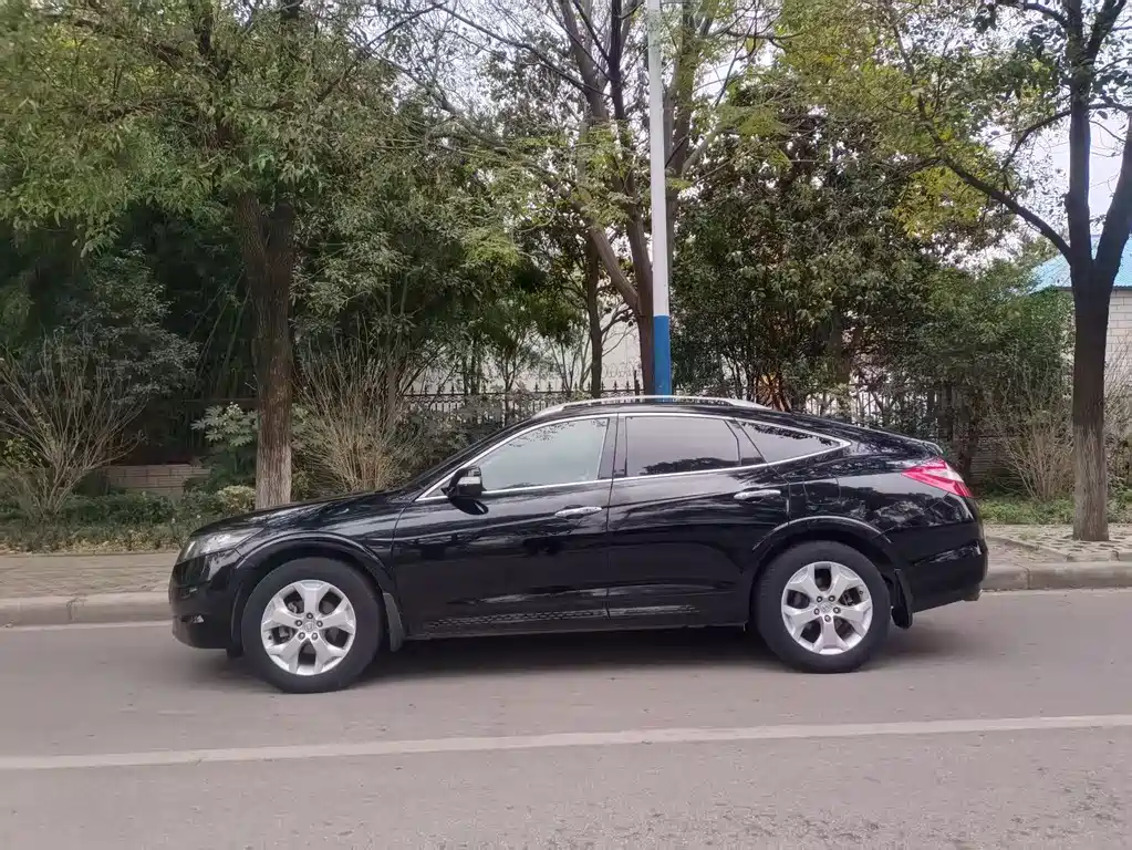 Honda Crosstour 2014
