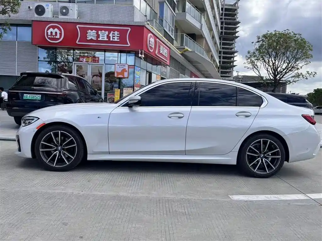 BMW 3 Series 2020
