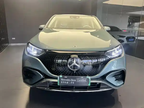 Mercedes-Benz EQE SUV 2024