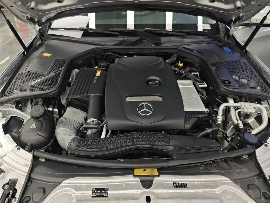 Mercedes-Benz C-Class 2016 — фото 16