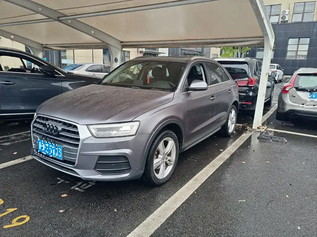 Audi Q3 2019 — фото 1