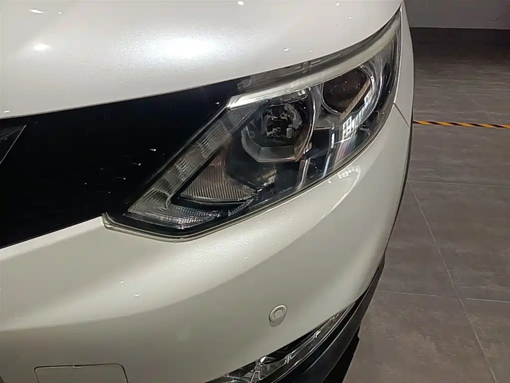 Nissan Qashqai 2017 — фото 24