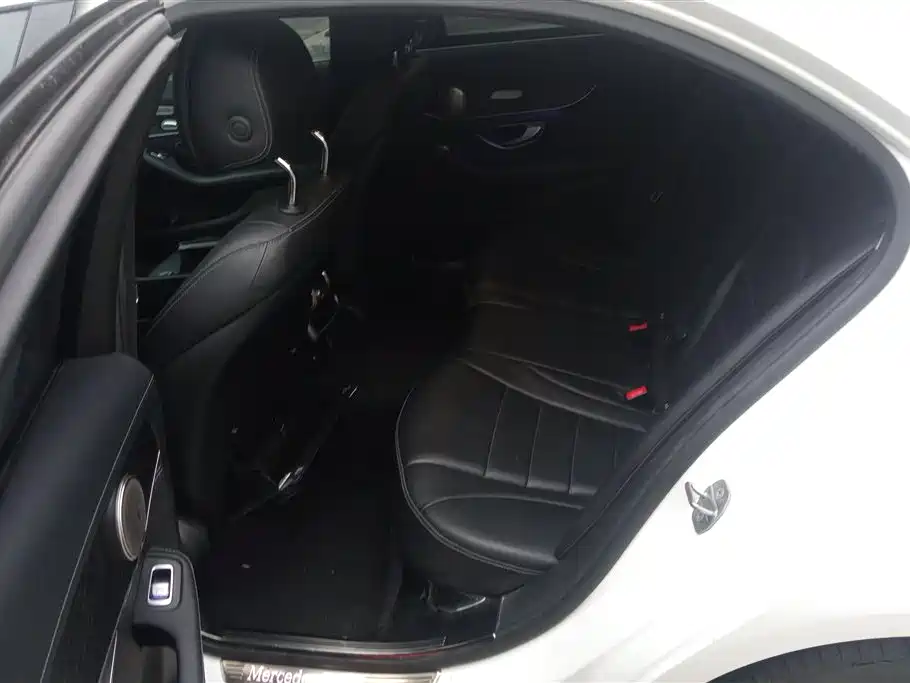 Mercedes-Benz C-Class 2020 — фото 11