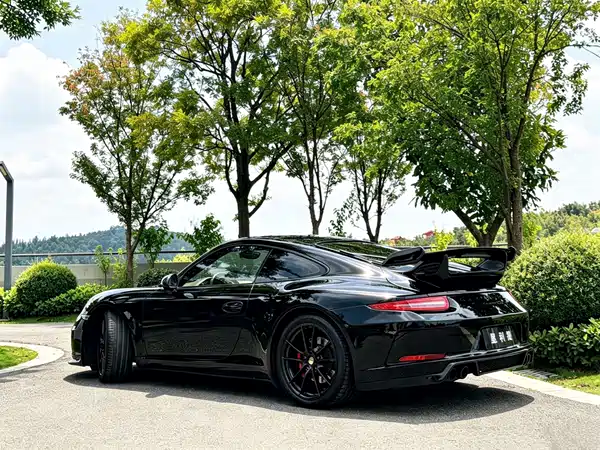 Porsche 911 2013